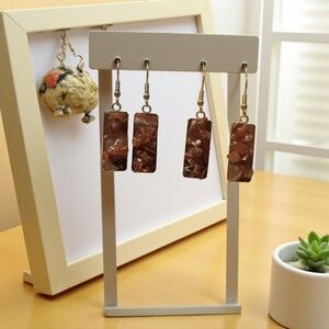 #357 HAND CRAFTED Earrings handmade Red Agate chips gold tone Silver Tone resin